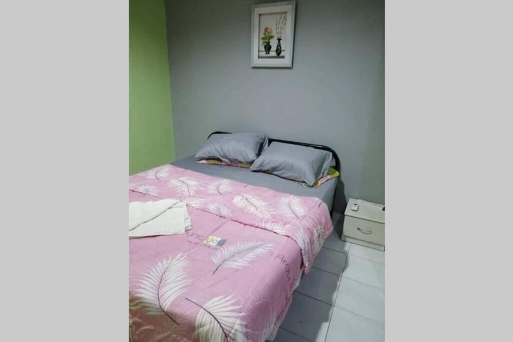 Orked Aeridina Homestay Puchong Extérieur photo